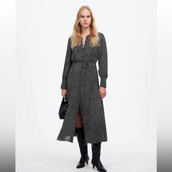 Madewell Tie-Waist Midi Dress in Dot - Picture 1 of 6